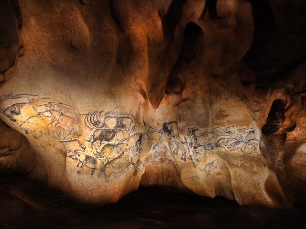 Grotte Chauvet 2 ©Patrick-Aventurier